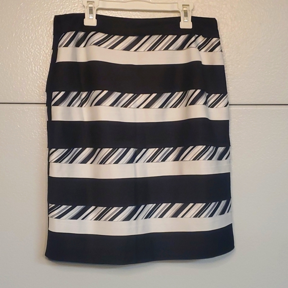 White House Black Market Mix Striped Tiered Pencil Skirt